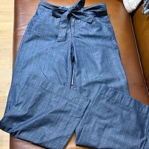 Tommy Bahama Chambray Tie-Waist Pants Wide Barrel Leg Preppy Classic Dark wash S